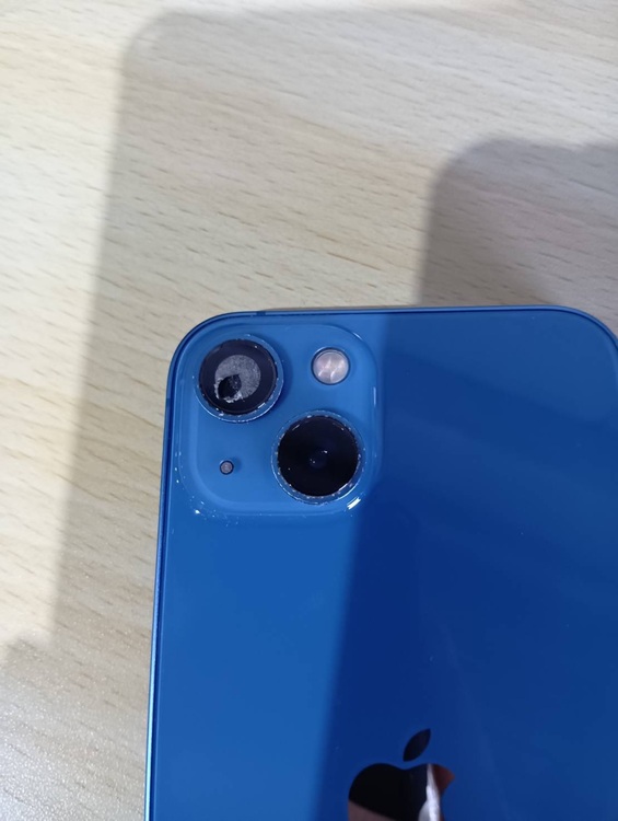 iPhone13 128GB（スマホ）の商品画像 - 査定依頼日：2025年8月13日 - 最高査定価格：30,000円