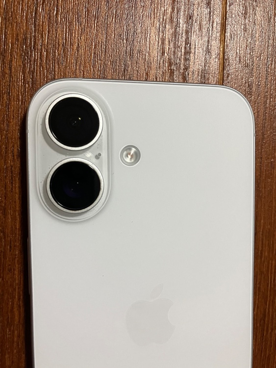 iPhone16（スマホ）の商品画像 - 査定依頼日：2026年3月16日 - 最高査定価格：77,000円