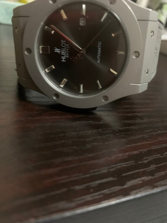 ウブロ クラシックフュージョン （高級時計）の商品画像 - 査定依頼日：2025年3月24日 - 最高査定価格：480,000円