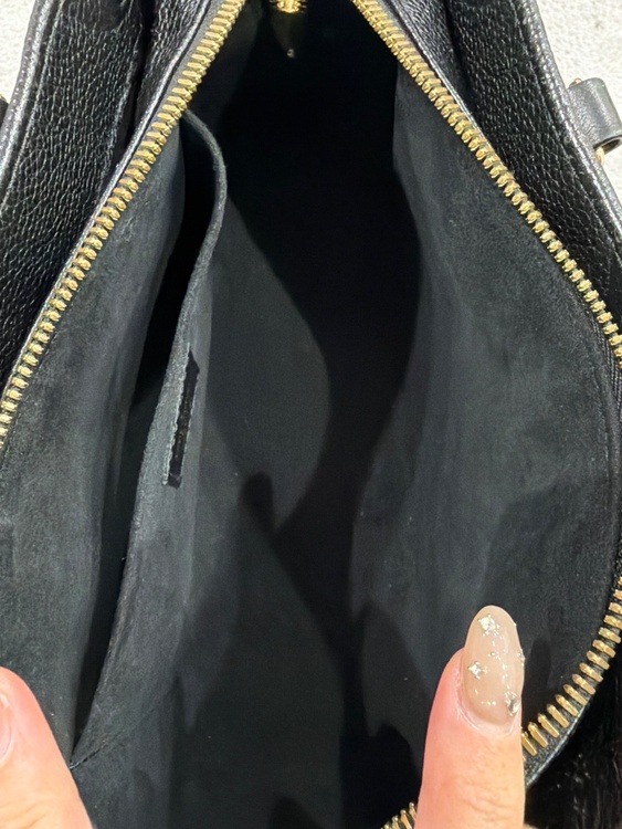 オンザゴーEW（ブランドバッグ）の商品画像 - 査定依頼日：2026年2月1日 - 最高査定価格：360,000円