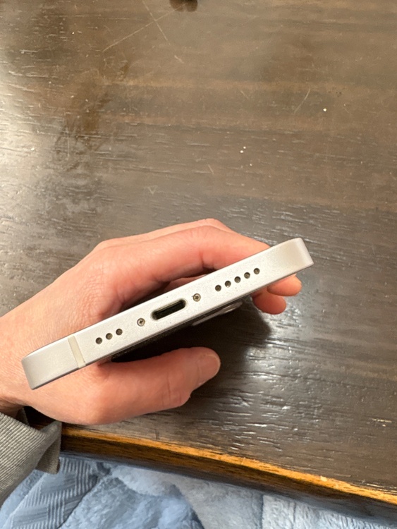 iPhone 12 64GB SIMフリー（スマホ）の商品画像 - 査定依頼日：2026年4月28日 - 最高査定価格：25,000円