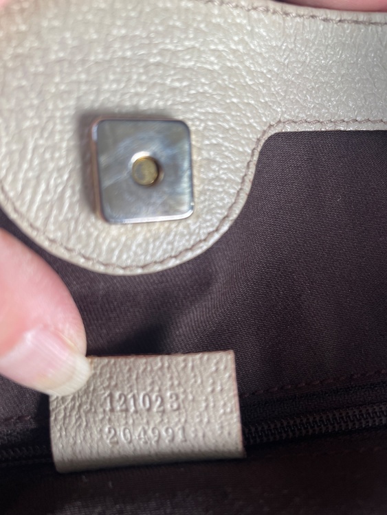 GUCCI エクリプス GG柄（ブランドバッグ）の商品画像 - 査定依頼日：2026年4月21日 - 最高査定価格：30,000円