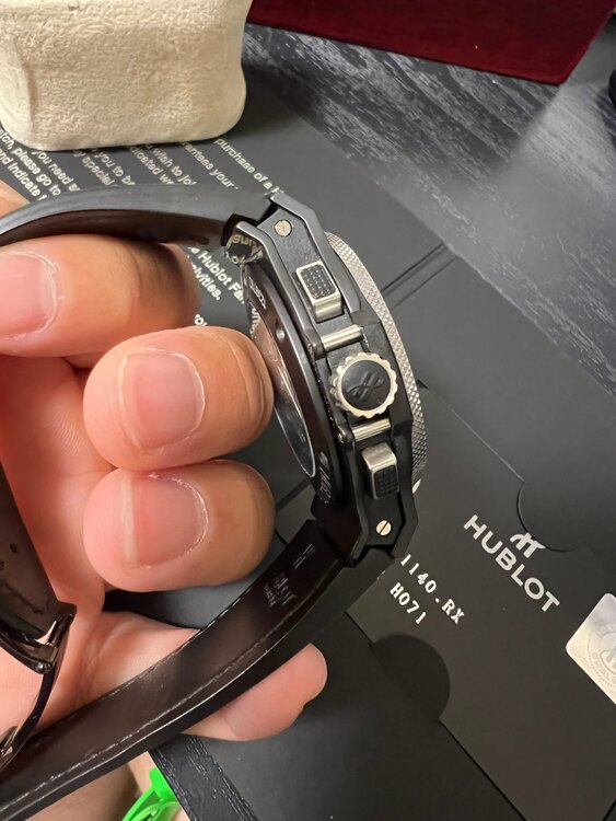 ウブロ ビックバン 301（高級時計）の商品画像 - 査定依頼日：2025年4月27日 - 最高査定価格：730,000円