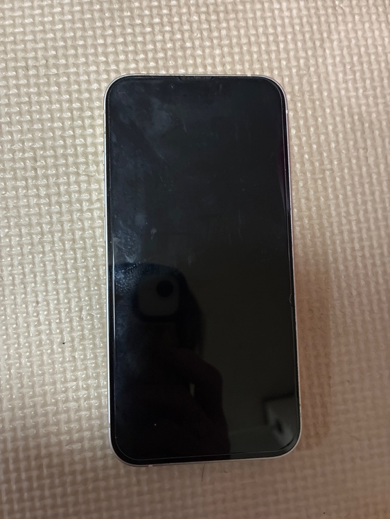 iPhone 13 128GB SIMフリー（スマホ）の商品画像 - 査定依頼日：2026年4月25日 - 最高査定価格：100,000円