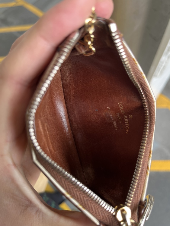 ポシェットクレ モノグラムチャーム（ブランドバッグ）の商品画像 - 査定依頼日：2022年6月7日 - 最高査定価格：22,000円