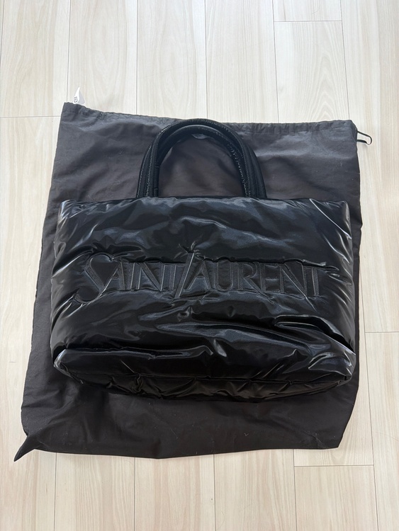 イブサンローラン（ブランドバッグ）の商品画像 - 査定依頼日：2026年8月22日 - 最高査定価格：180,000円
