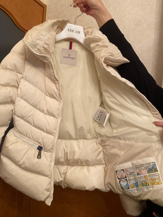 モンクレール　アウター（古着・ファッション）の商品画像 - 査定依頼日：2025年10月23日 - 最高査定価格：50,000円