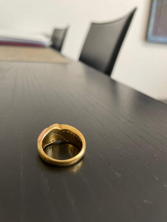 サンゴとメレダイヤのゴールドのリング（宝石）の商品画像 - 査定依頼日：2024年2月27日 - 最高査定価格：80,000円