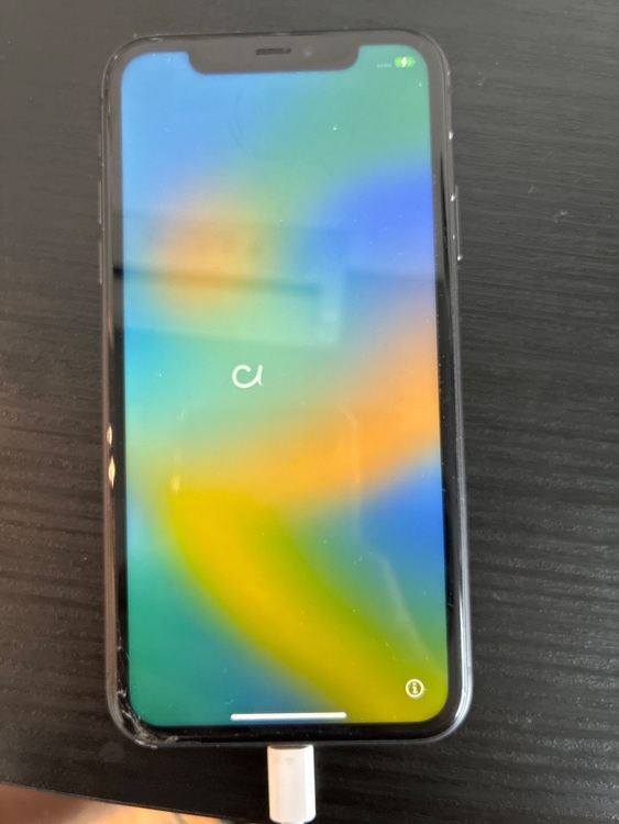 iPhone11（スマホ）の商品画像 - 査定依頼日：2025年9月13日 - 最高査定価格：17,000円