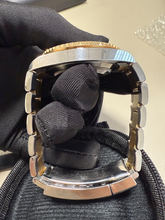 126613LN（高級時計）の商品画像 - 査定依頼日：2025年9月30日 - 最高査定価格：2,330,000円