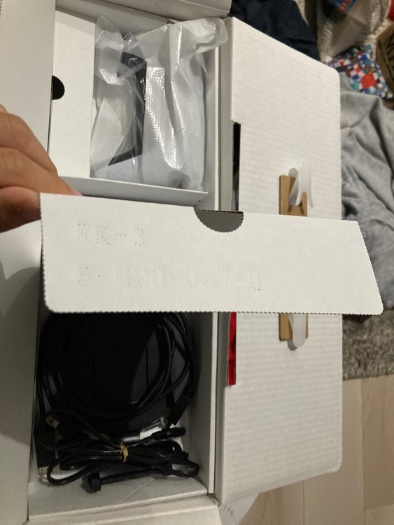 PS5 CFI-1200A01（ゲーム機本体・ゲームソフト）の商品画像 - 査定依頼日：2023年10月12日 - 最高査定価格：50,000円