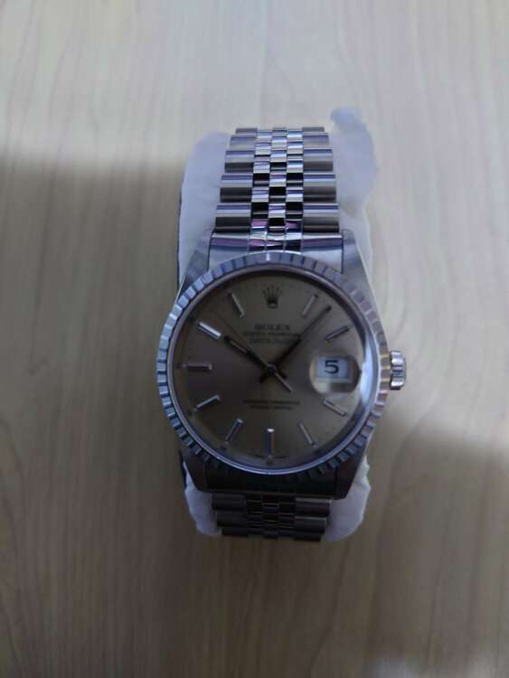 ロレックス デイトジャスト （高級時計）の商品画像 - 査定依頼日：2024年12月6日 - 最高査定価格：800,000円