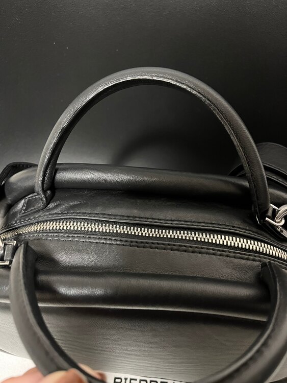 ピエールアルディ　アルファボーリングバッグ（ブランドバッグ）の商品画像 - 査定依頼日：2024年12月30日 - 最高査定価格：65,000円