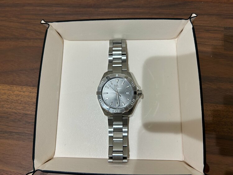 タグホイヤー アクアレーサー WAY2113.BA092（高級時計）の商品画像 - 査定依頼日：2025年12月4日 - 最高査定価格：155,000円