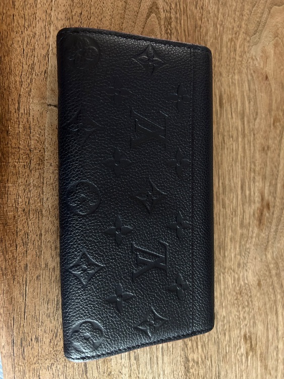 アンプラント財布（ブランド財布・小物）の商品画像 - 査定依頼日：2025年6月27日 - 最高査定価格：20,000円