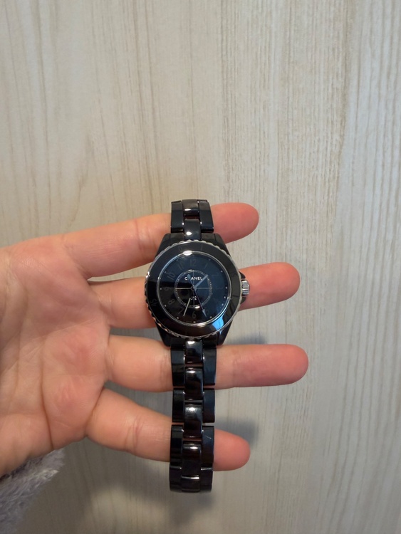 シャネル J12 H634（高級時計）の商品画像 - 査定依頼日：2026年4月5日 - 最高査定価格：520,000円