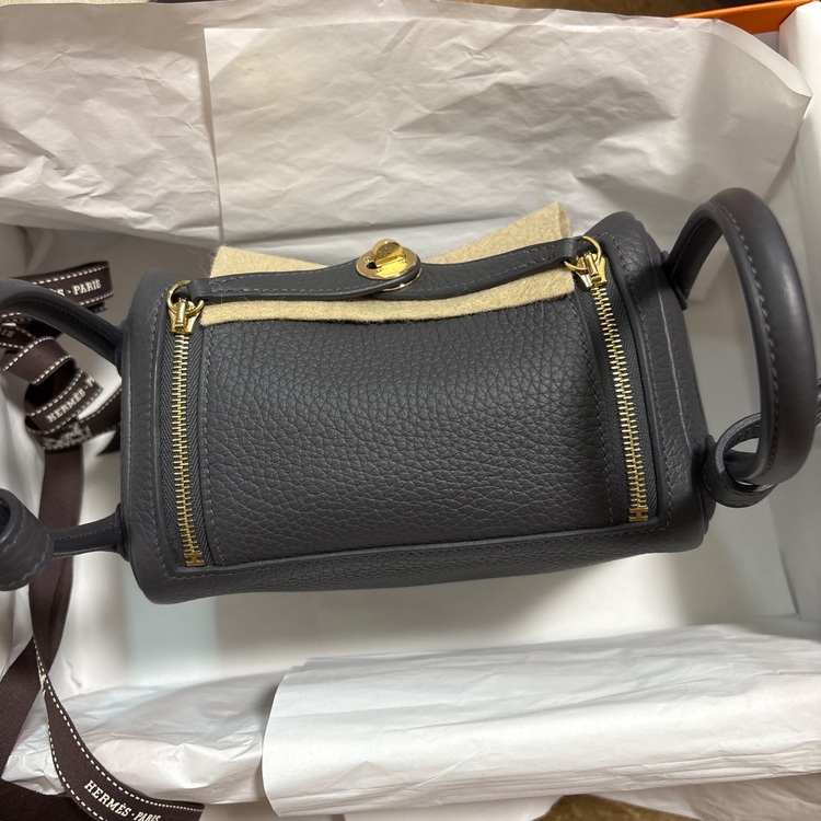 エルメス リンディ （ブランドバッグ）の商品画像 - 査定依頼日：2025年9月25日 - 最高査定価格：1,300,000円