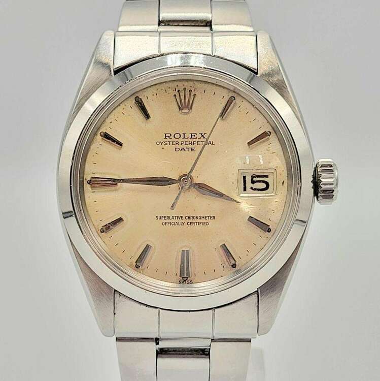 ロレックス パーペチュアルデイト 1500（高級時計）の商品画像 - 査定依頼日：2025年5月28日 - 最高査定価格：420,000円