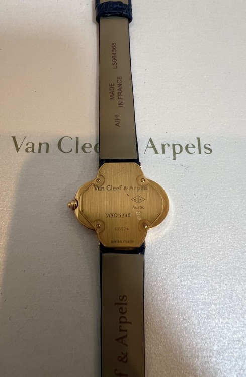 ヴァンクリーフアーパル（高級時計）の商品画像 - 査定依頼日：2025年9月20日 - 最高査定価格：720,000円