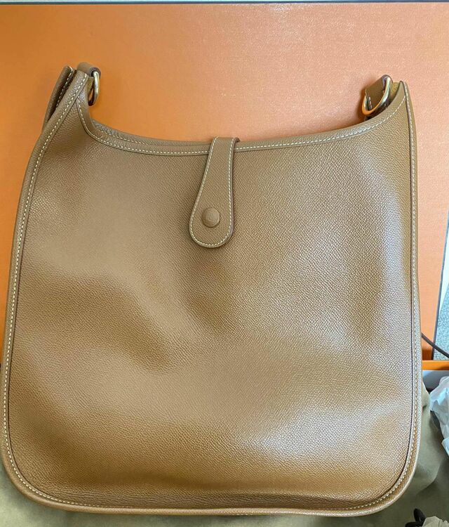 エルメス エブリン （ブランドバッグ）の商品画像 - 査定依頼日：2025年9月8日 - 最高査定価格：260,000円