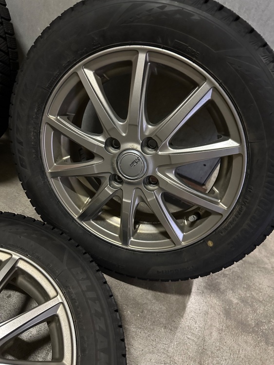 ブリザック VRX3　155/65R14 PIAA ワイパー（カー用品）の商品画像 - 査定依頼日：2025年8月17日 - 最高査定価格：5,000円