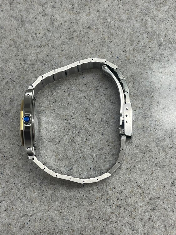 カルティエ サントス CARTIER サントス オクタゴン 187903（高級時計）の商品画像 - 査定依頼日：2024年12月17日 - 最高査定価格：200,000円