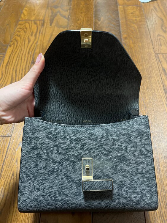 ミニ イジィデ （ブランドバッグ）の商品画像 - 査定依頼日：2025年1月21日 - 最高査定価格：200,000円