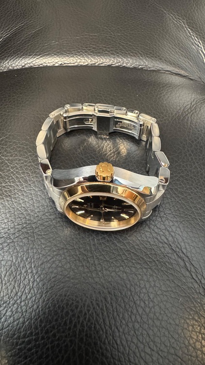 Seamaste﻿r Aqua Terra 150﻿M（高級時計）の商品画像 - 査定依頼日：2025年9月27日 - 最高査定価格：470,000円