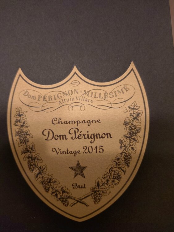 Vintage2015（お酒）の商品画像 - 査定依頼日：2025年12月24日 - 最高査定価格：19,500円