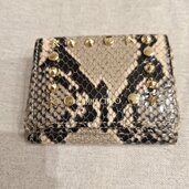 ジミーチュウ  （ブランドバッグ）の商品画像 - 査定依頼日：2026年2月24日 - 最高査定価格：3,500円