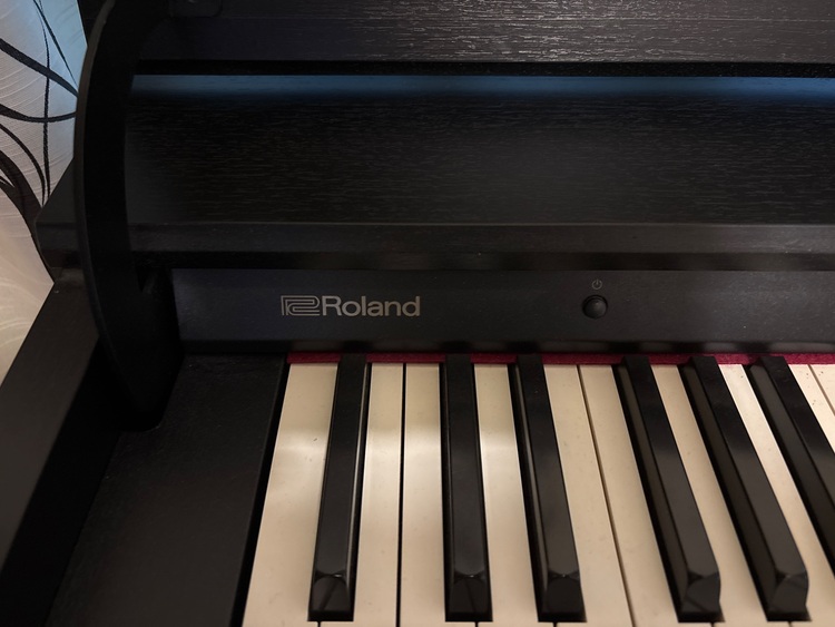 DP603（ピアノ・楽器・PA機材）の商品画像 - 査定依頼日：2025年10月11日 - 最高査定価格：8,000円