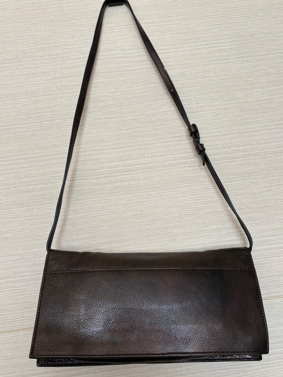 イヴ・サンローラン（ブランドバッグ）の商品画像 - 査定依頼日：2026年4月14日 - 最高査定価格：25,000円