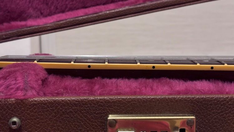 ES-335 dot（ピアノ・楽器・PA機材）の商品画像 - 査定依頼日：2026年5月14日 - 最高査定価格：130,000円