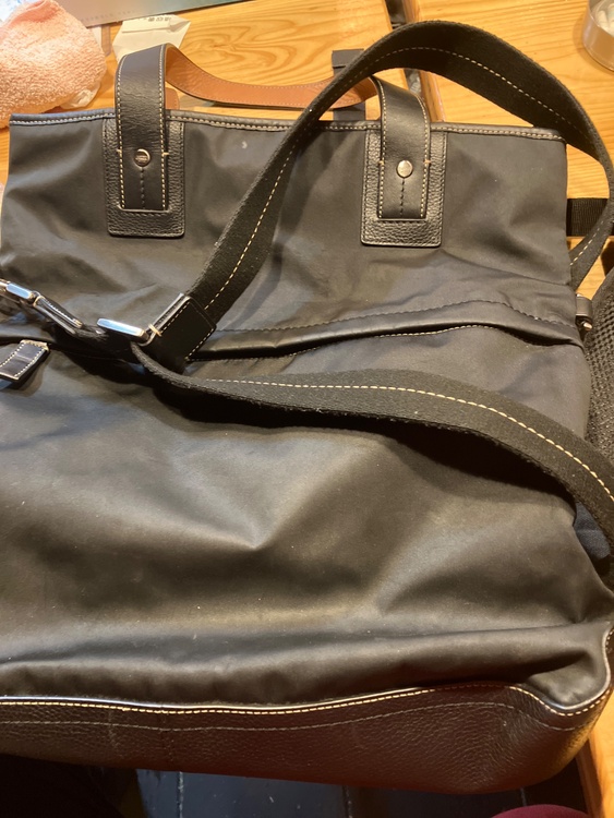 N2H1160-F70453（ブランドバッグ）の商品画像 - 査定依頼日：2026年3月29日 - 最高査定価格：1,500円