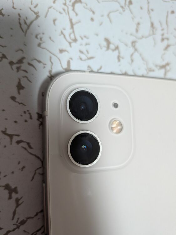 iPhone12 中古品（スマホ）の商品画像 - 査定依頼日：2025年11月1日 - 最高査定価格：18,000円