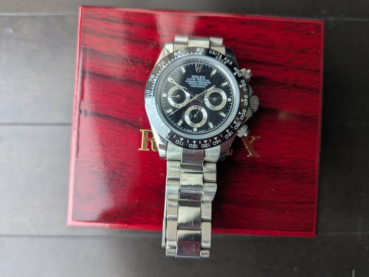 ロレックス デイトナ （高級時計）の商品画像 - 査定依頼日：2026年1月9日 - 最高査定価格：3,750,000円
