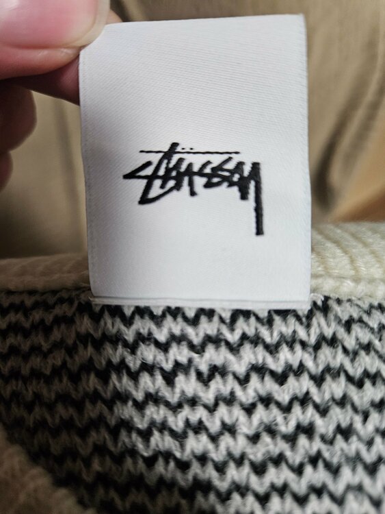 NIKE×ストゥーシー ニット（古着・ファッション）の商品画像 - 査定依頼日：2026年2月2日 - 最高査定価格：5,000円