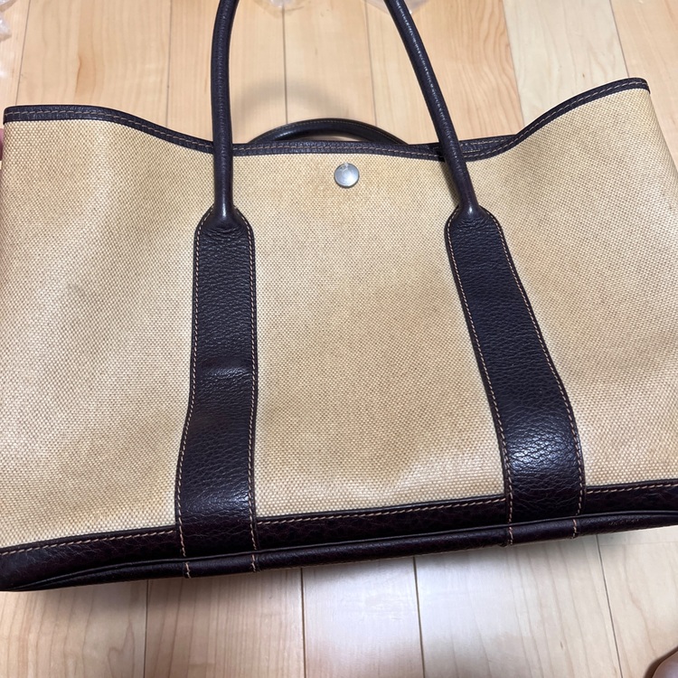 ベージュ（ブランドバッグ）の商品画像 - 査定依頼日：2025年8月29日 - 最高査定価格：90,000円