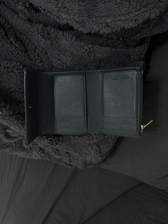 ボッテガ・ヴェネタ  （ブランドバッグ）の商品画像 - 査定依頼日：2025年9月21日 - 最高査定価格：28,000円