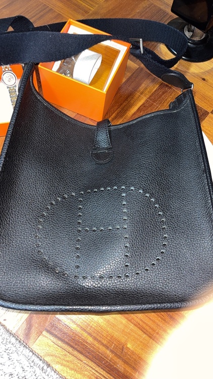 エルメス エブリン （ブランドバッグ）の商品画像 - 査定依頼日：2026年2月18日 - 最高査定価格：350,000円