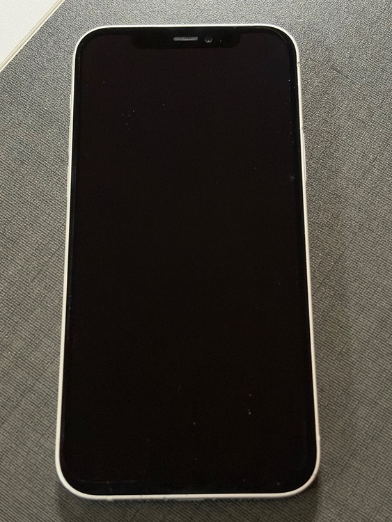 iPhone 12 64GB SIMフリー（スマホ）の商品画像 - 査定依頼日：2026年5月4日 - 最高査定価格：25,000円