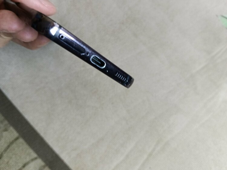 Galaxy Galaxy S22 シリーズ SIMフリー（スマホ）の商品画像 - 査定依頼日：2026年9月6日 - 最高査定価格：17,500円