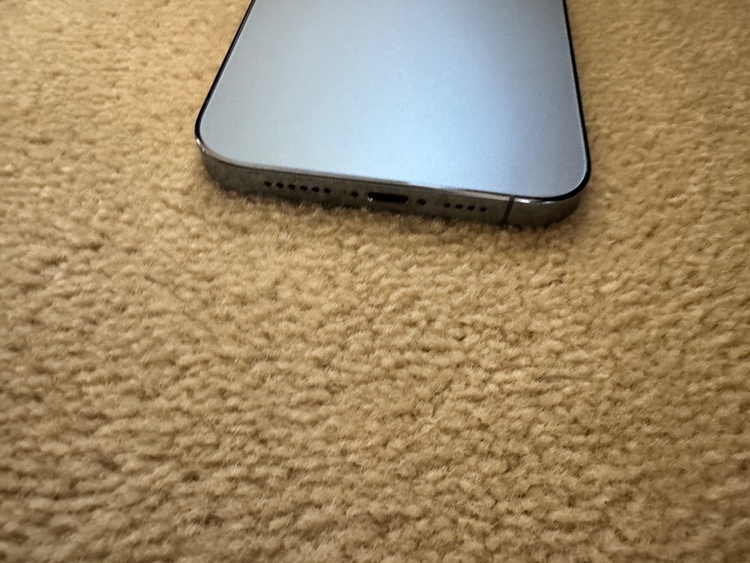 iPhone 13 Pro Max 128GB SIMフリー（スマホ）の商品画像 - 査定依頼日：2026年5月19日 - 最高査定価格：60,000円