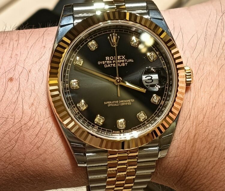 ロレックス デイトジャスト 126333（高級時計）の商品画像 - 査定依頼日：2025年7月30日 - 最高査定価格：2,950,000円