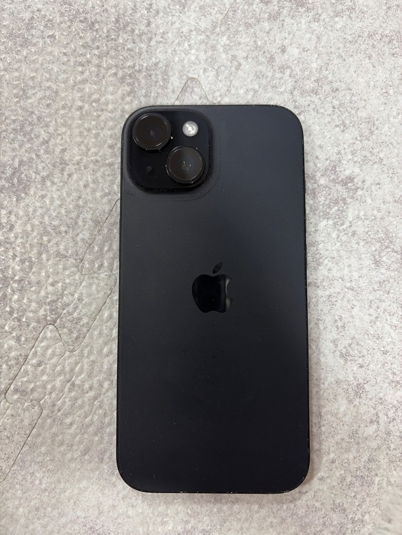 iPhone iPhone 15 128GB SIMフリー（スマホ）の商品画像 - 査定依頼日：2026年7月5日 - 最高査定価格：57,000円
