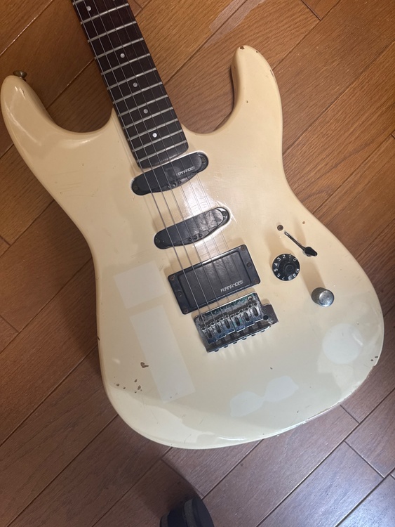 813498（ピアノ・楽器・PA機材）の商品画像 - 査定依頼日：2026年8月1日 - 最高査定価格：3,000円