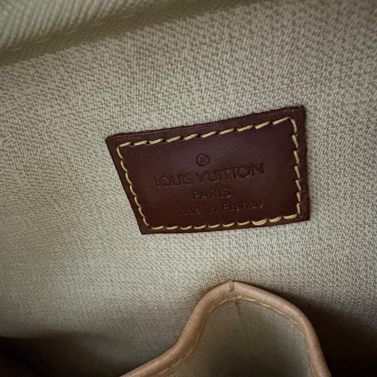 トゥルービル（ブランドバッグ）の商品画像 - 査定依頼日：2025年12月12日 - 最高査定価格：70,000円