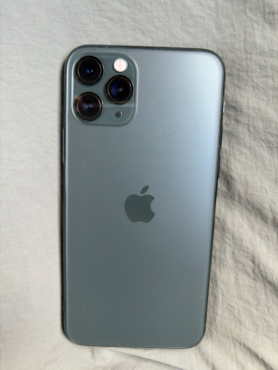 iPhone iPhone11 Pro 256GB SIMフリー（スマホ）の商品画像 - 査定依頼日：2026年7月27日 - 最高査定価格：14,000円