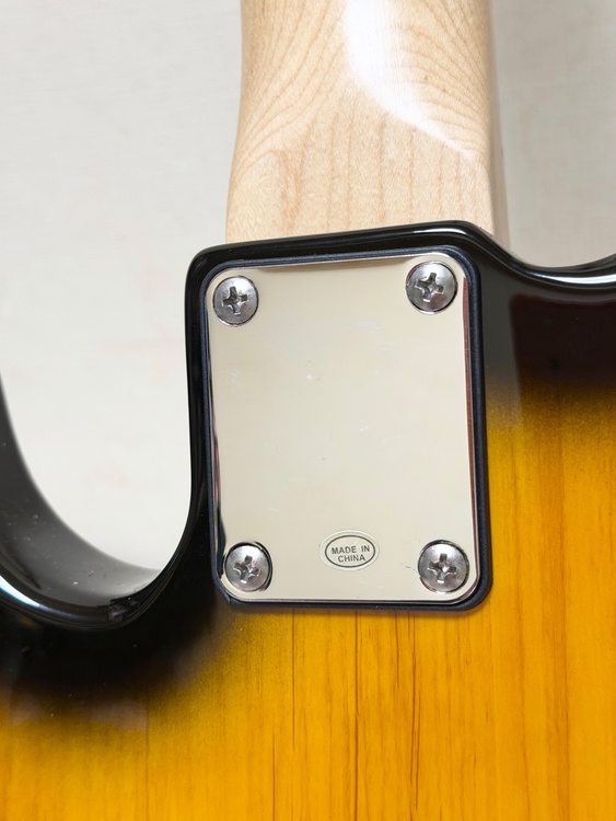 Bacchus BTB-PJ -2 Tone Sunburst（ピアノ・楽器・PA機材）の商品画像 - 査定依頼日：2026年9月2日 - 最高査定価格：10,000円