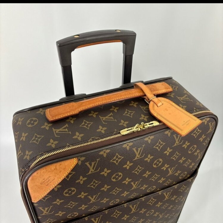 ルイヴィトン モノグラム ペガス55 キャリーバッグ（ブランドバッグ）の商品画像 - 査定依頼日：2026年3月6日 - 最高査定価格：100,000円